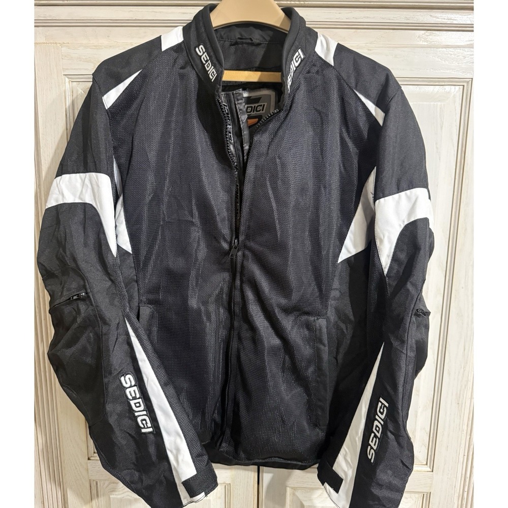 Sedici #16 Men's Large Motorcycle Touring Jacket Mesh Armor Vented Black**